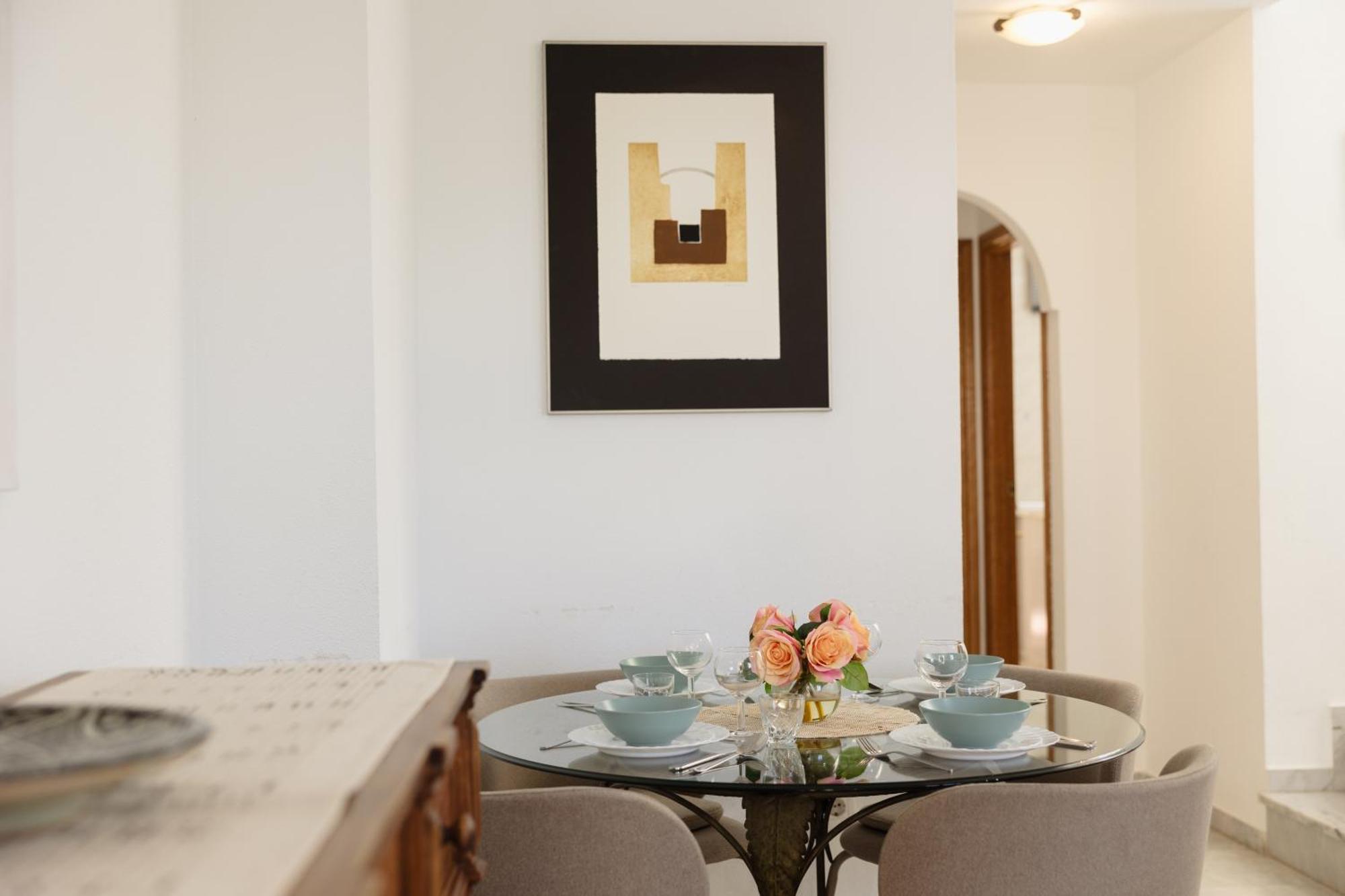 Beautiful Townhouse Walking Distance To The Beach In Costabella, Marbella Zewnętrze zdjęcie