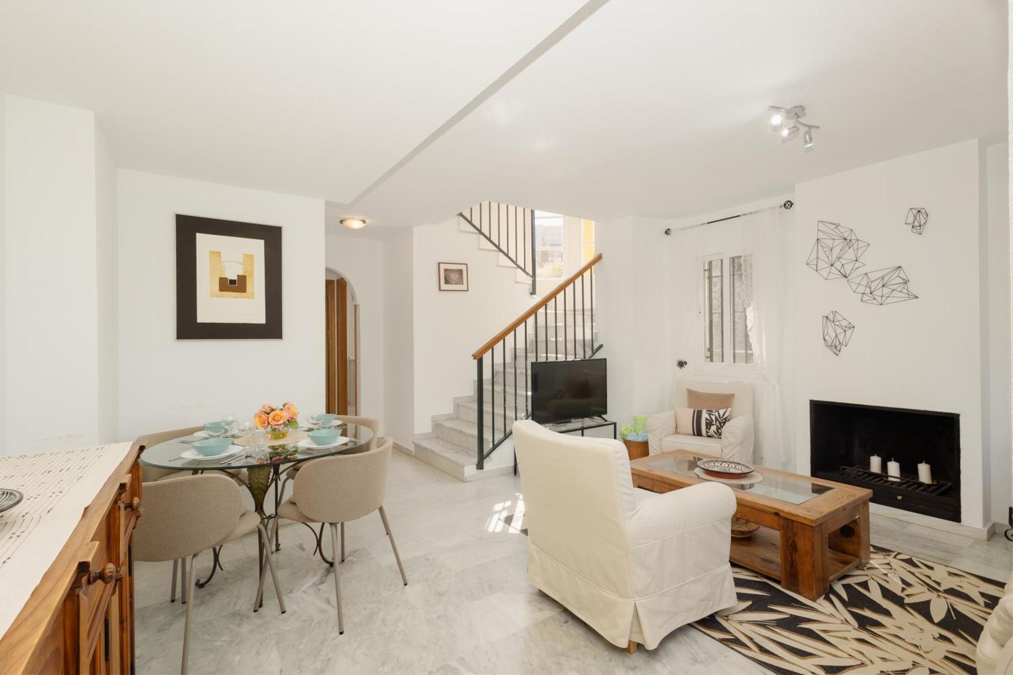 Beautiful Townhouse Walking Distance To The Beach In Costabella, Marbella Zewnętrze zdjęcie