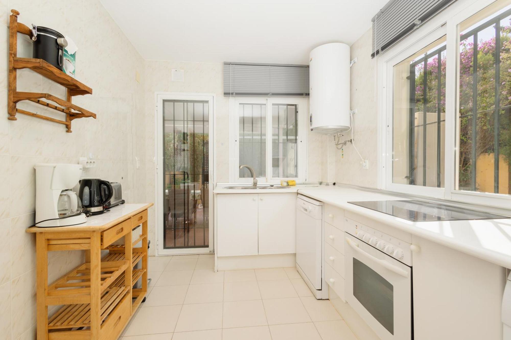 Beautiful Townhouse Walking Distance To The Beach In Costabella, Marbella Zewnętrze zdjęcie