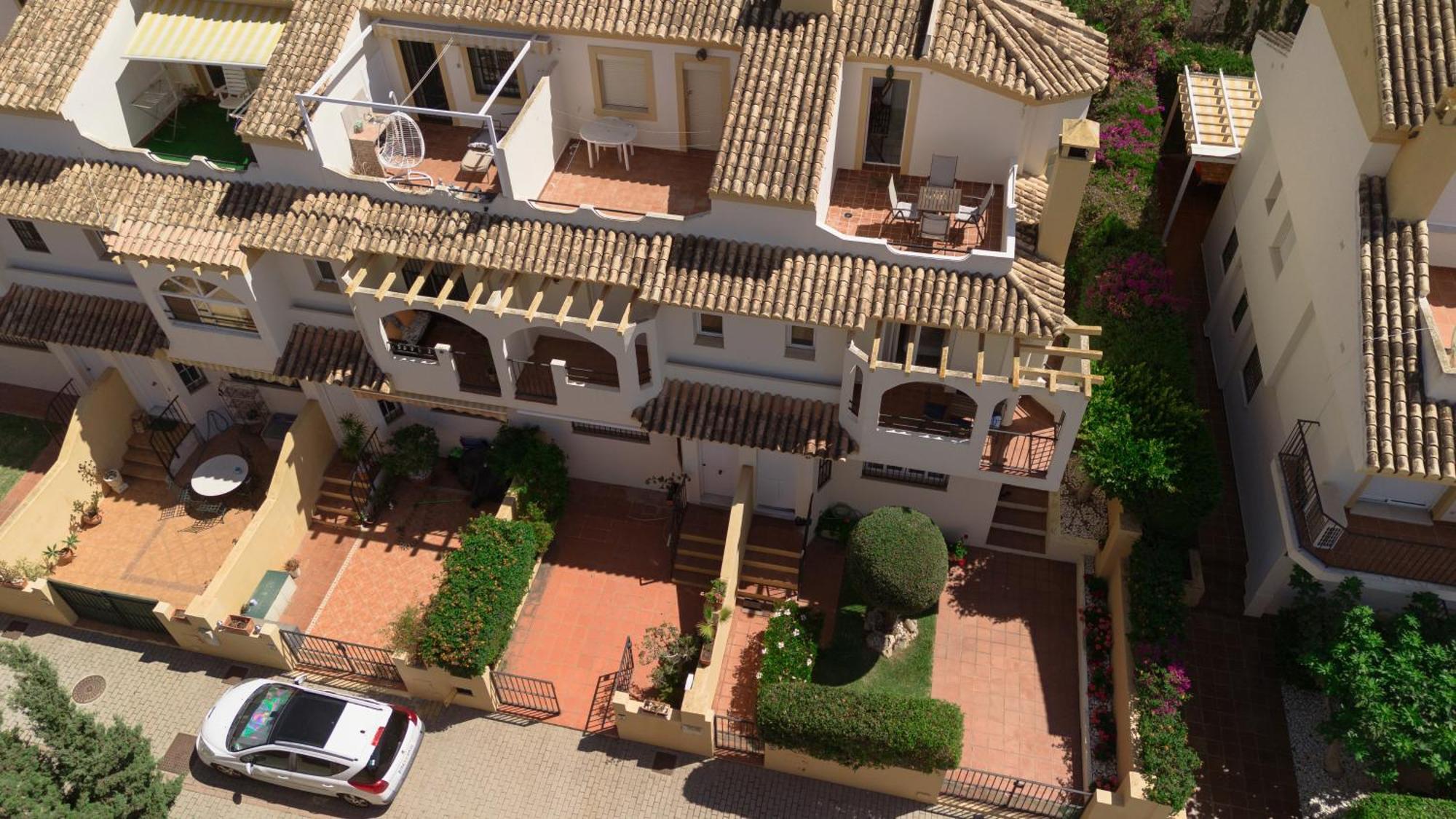 Beautiful Townhouse Walking Distance To The Beach In Costabella, Marbella Zewnętrze zdjęcie